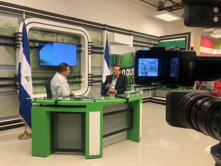 Las encuestas son la columna vertebral de la opinión pública