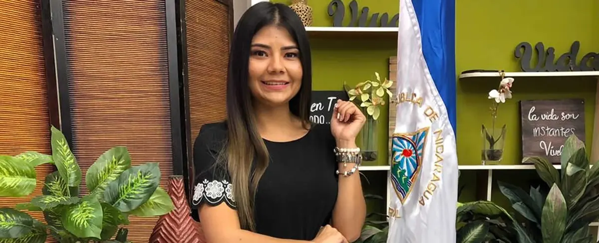Alejandra Urbina, el nuevo rostro de Viva Nicaragua - Canal 13