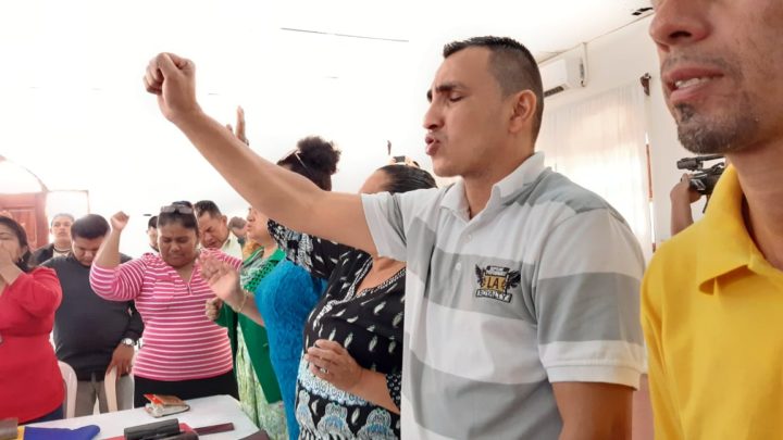 Pastores evangélicos sostienen encuentro con autoridades de Masaya