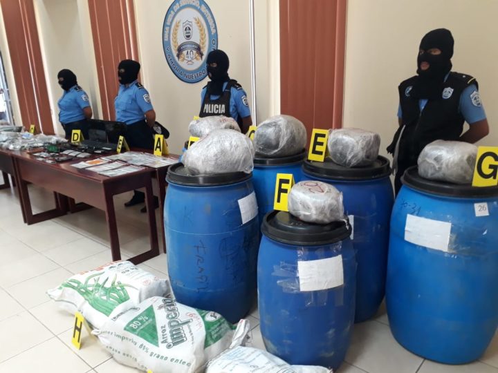 Policía Nacional desarticula banda dedicada a la clonación de tarjetas