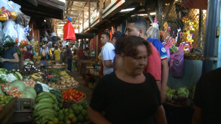 Productos alimenticios de la canasta básica mantienen sus precios