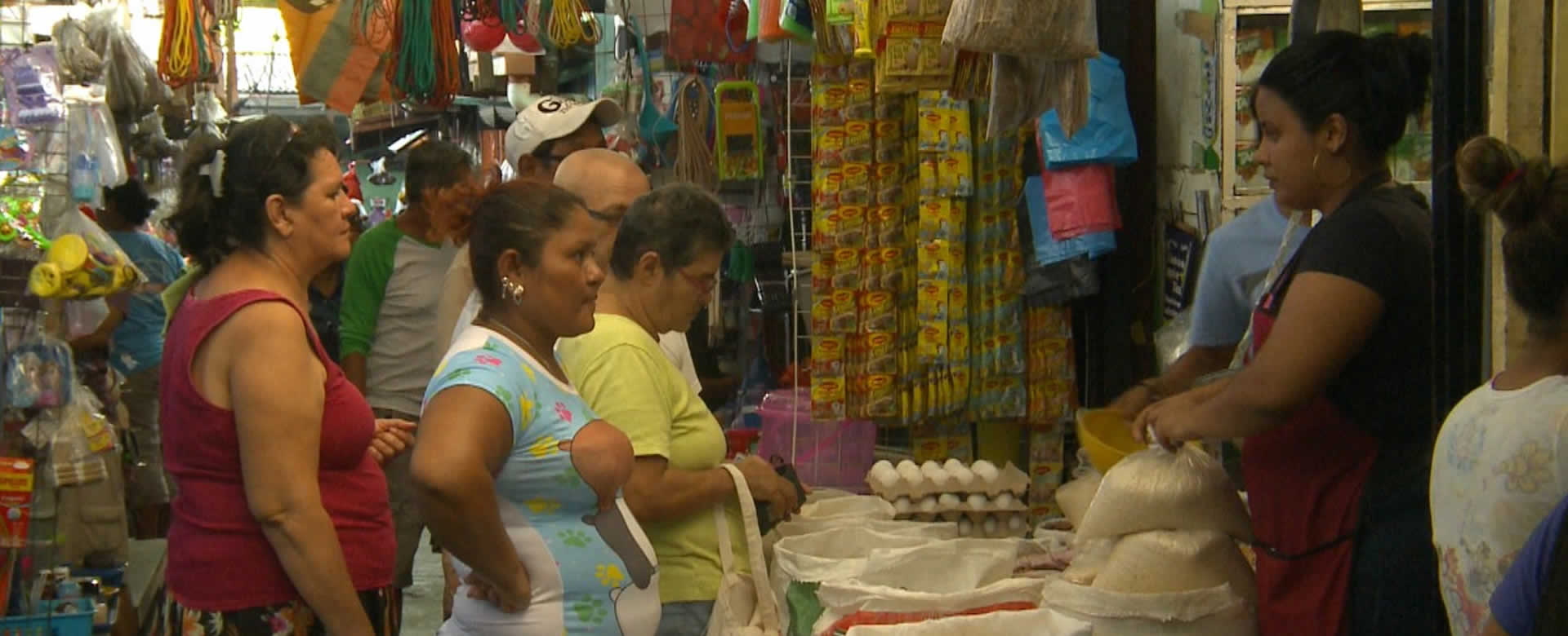 Productos alimenticios de la canasta básica mantienen sus precios