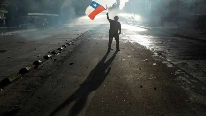 ¿Cuál es el origen de las protestas y disturbios en Chile?