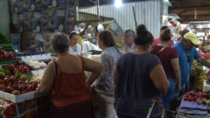 Autoridades Mific canasta básica 