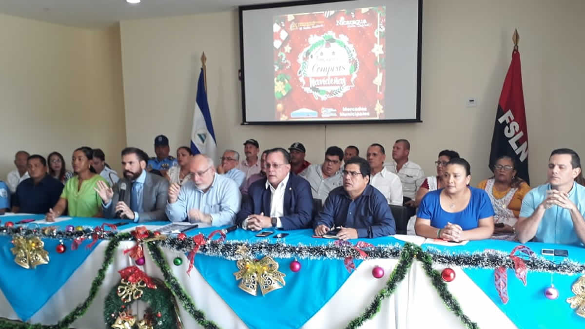Autoridades anuncian el inicio de temporadas de compras navideñas