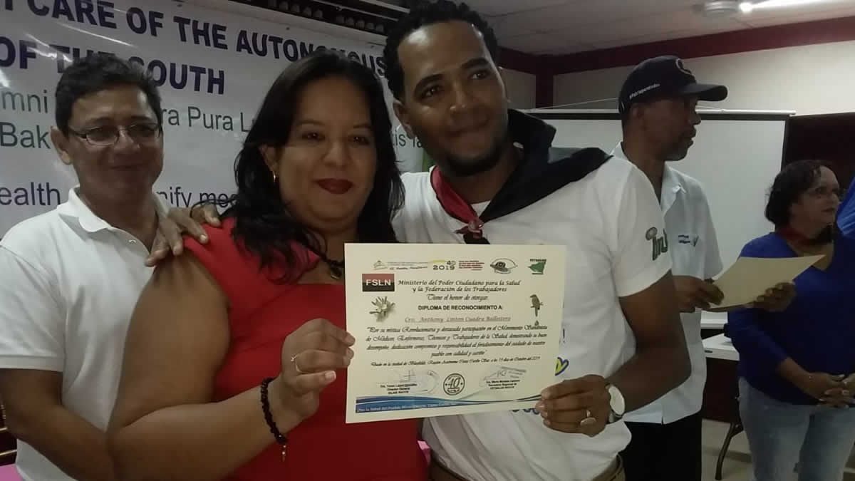 Bluefields: Reconocen a médicos por atender en lugares inhóspitos