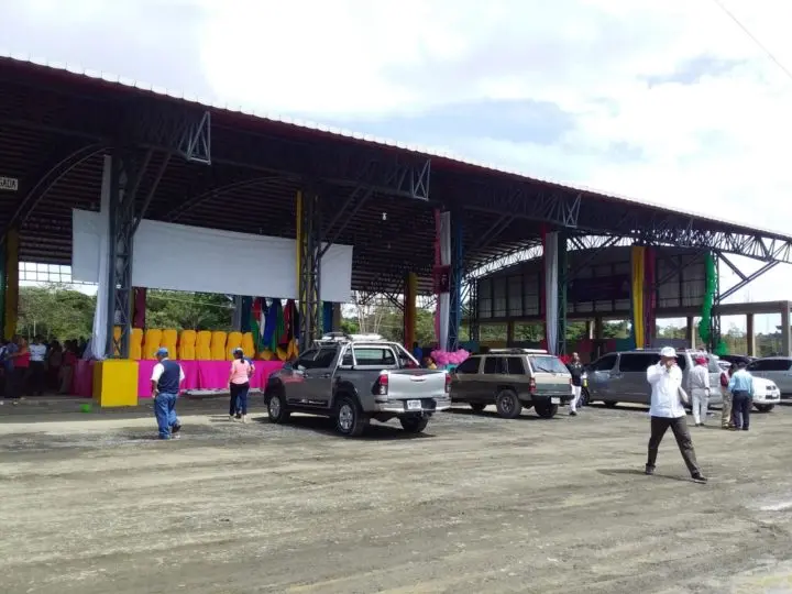 Autoridades de Bluefields pre-inauguran terminal de buses 