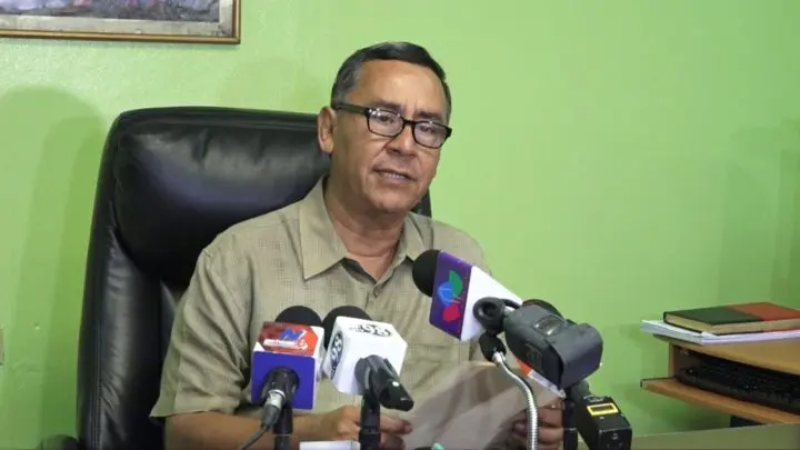 Declaran asueto a cuenta de vacaciones el primero de noviembre