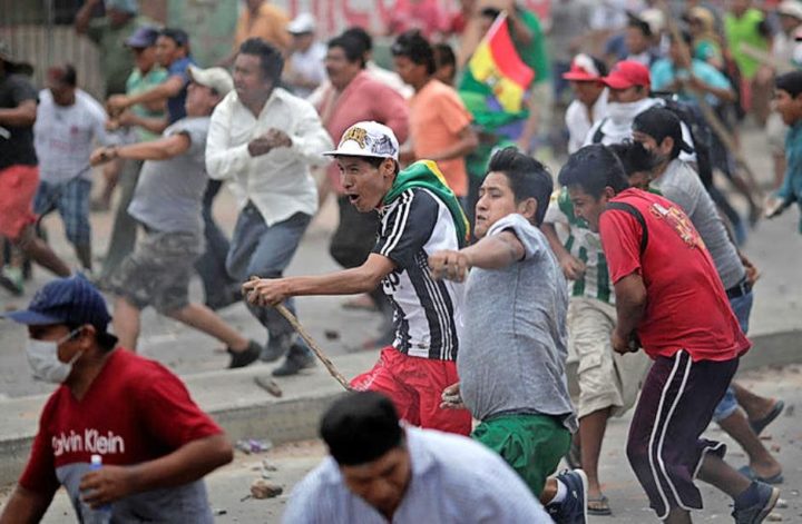 Dos fallecidos producto de las violencias de la oposición boliviana 