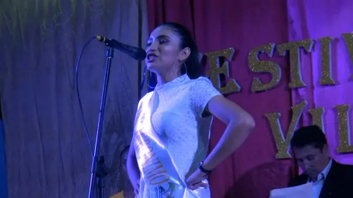 Eligen a la reina de Villa el Carmen en medio de un derroche cultural