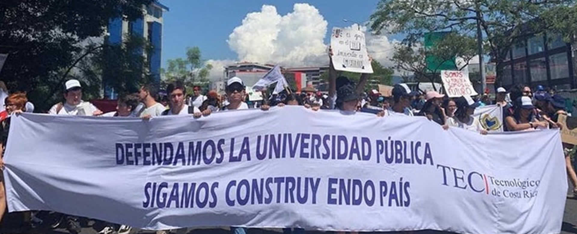 Estudiantes de Costa Rica realizan protestas en defensa de la educación