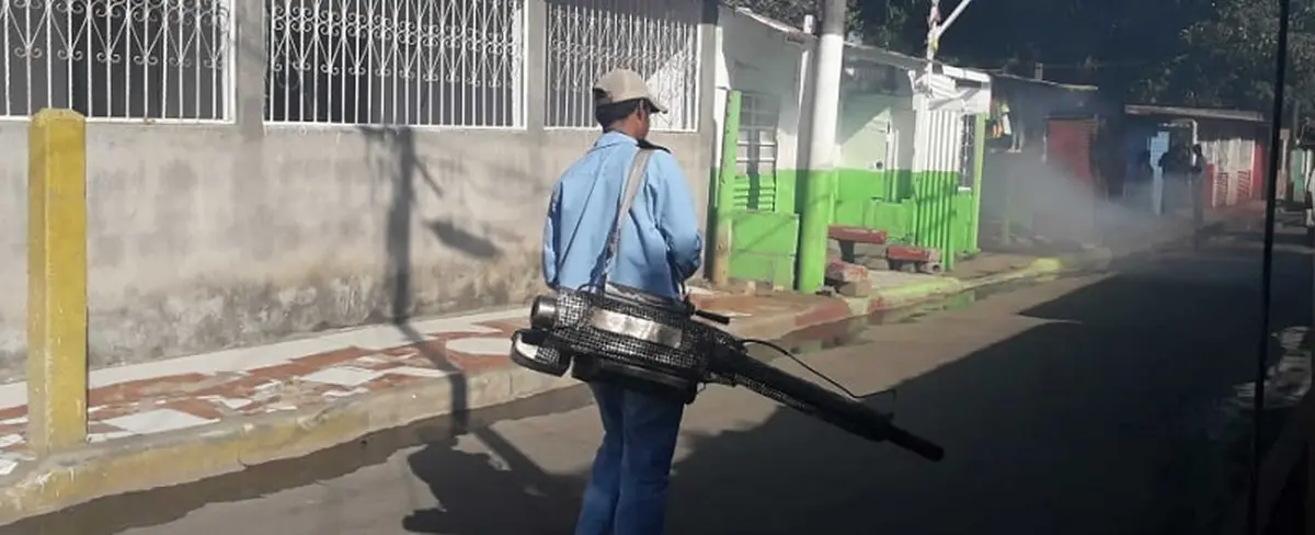 Familias del barrio Candelaria reciben brigadas del MINSA