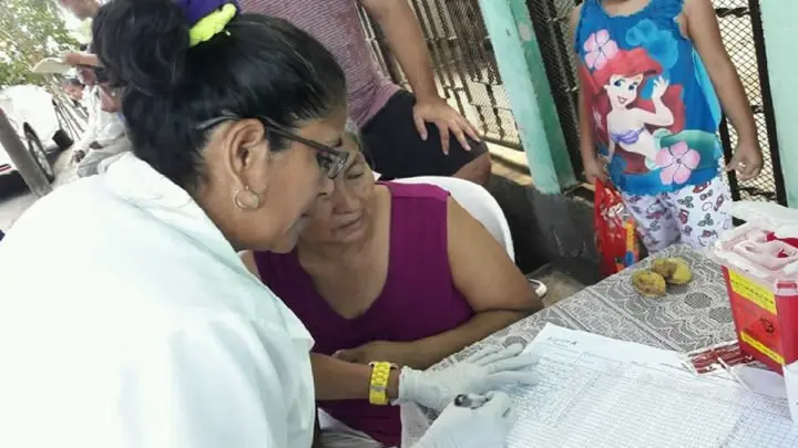 Ferias salud barrio la cruz 