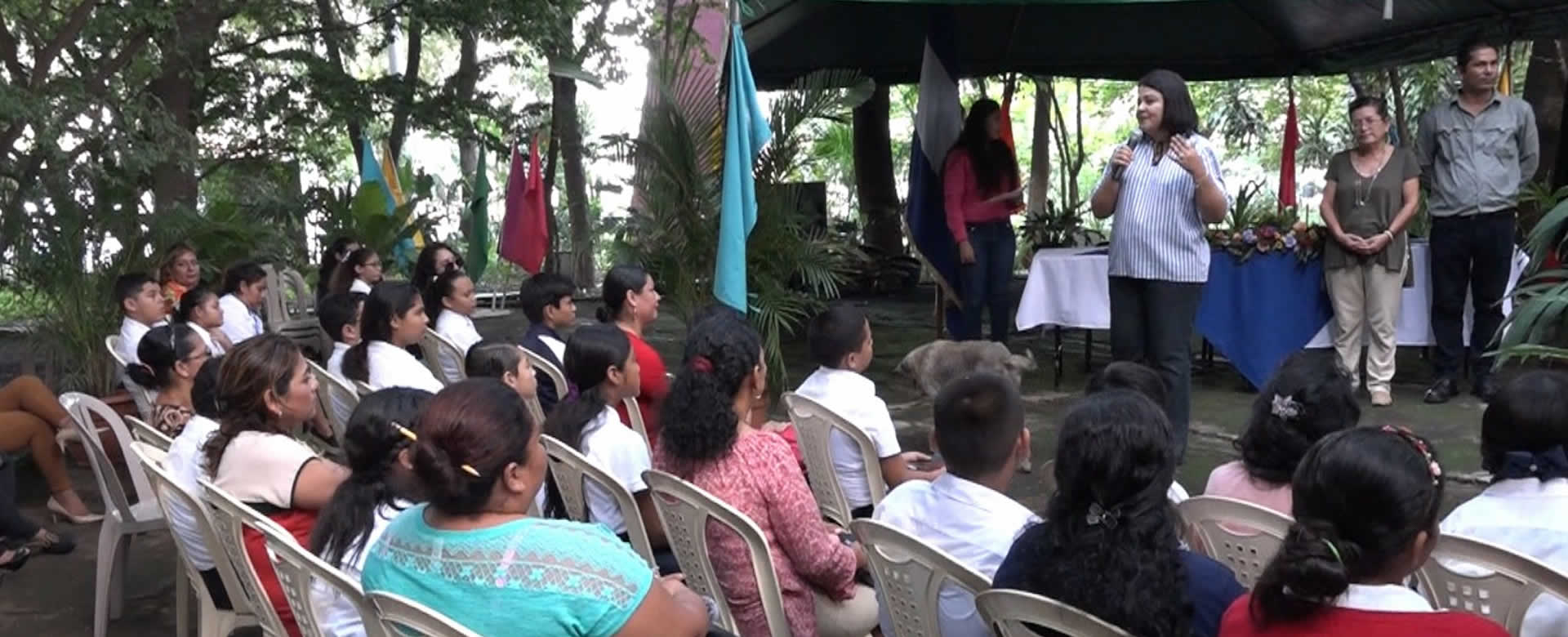 INAFOR inicia concurso de catálogos de hojas a niños de primaria