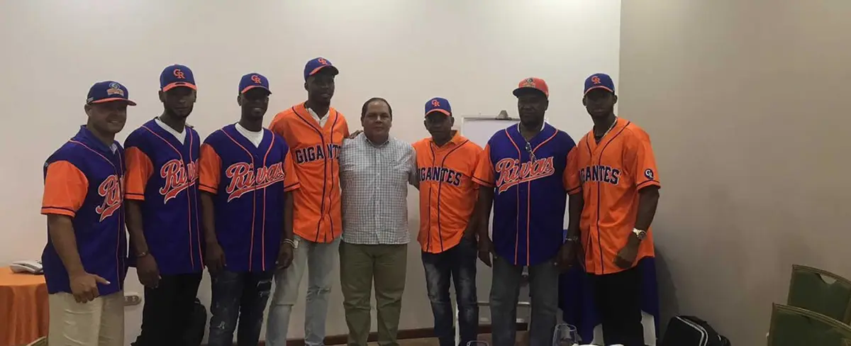 Lanzadores dominicanos se integran a los Gigantes de Rivas