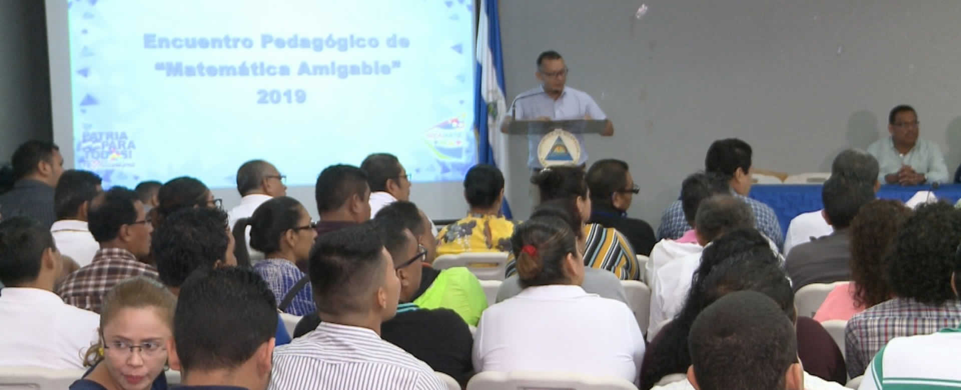 MINED realiza encuentro pedagógico sobre matemáticas amigables