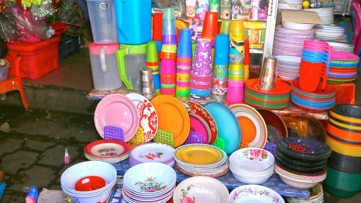 Mercados capitalinos realizan feria de descuentos navideños