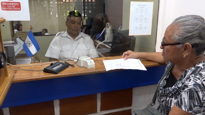 Migración extranjería requisitos pasaporte