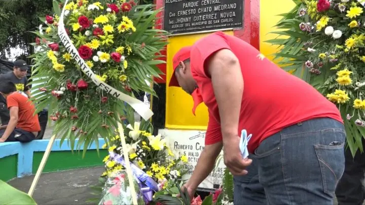 Militancia Sandinista homenaje carlos