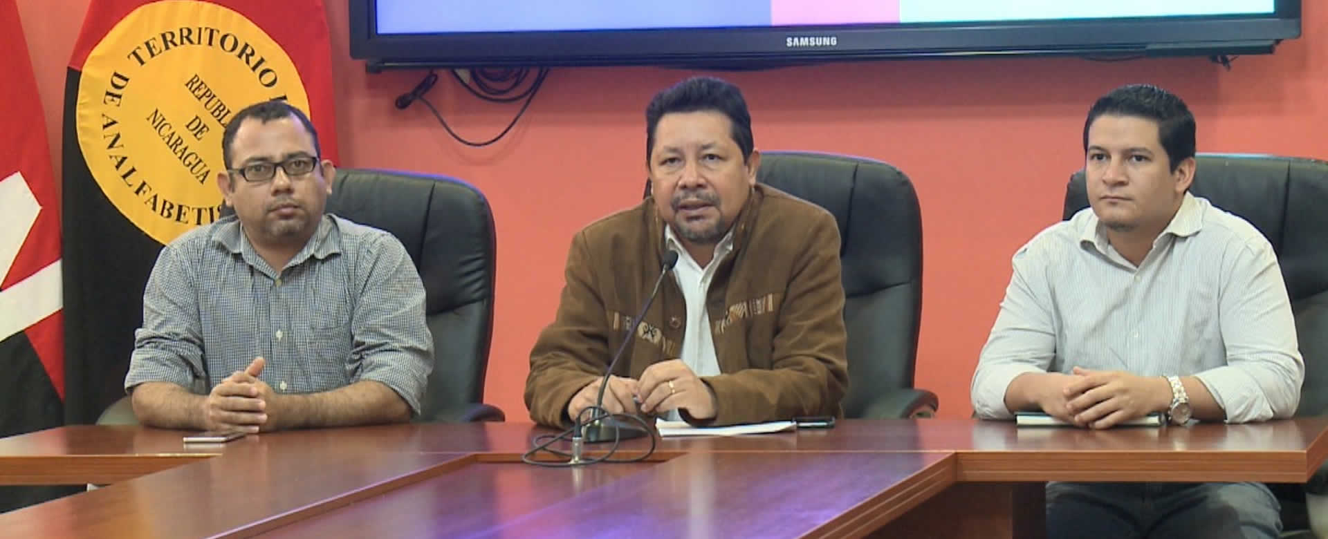 Ministerio de Educación prepara para la Gran Consulta Nacional