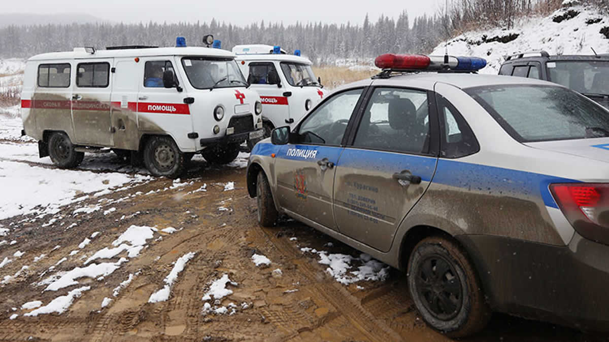Más de 10 víctimas por la rotura de una presa en Siberia, Rusia