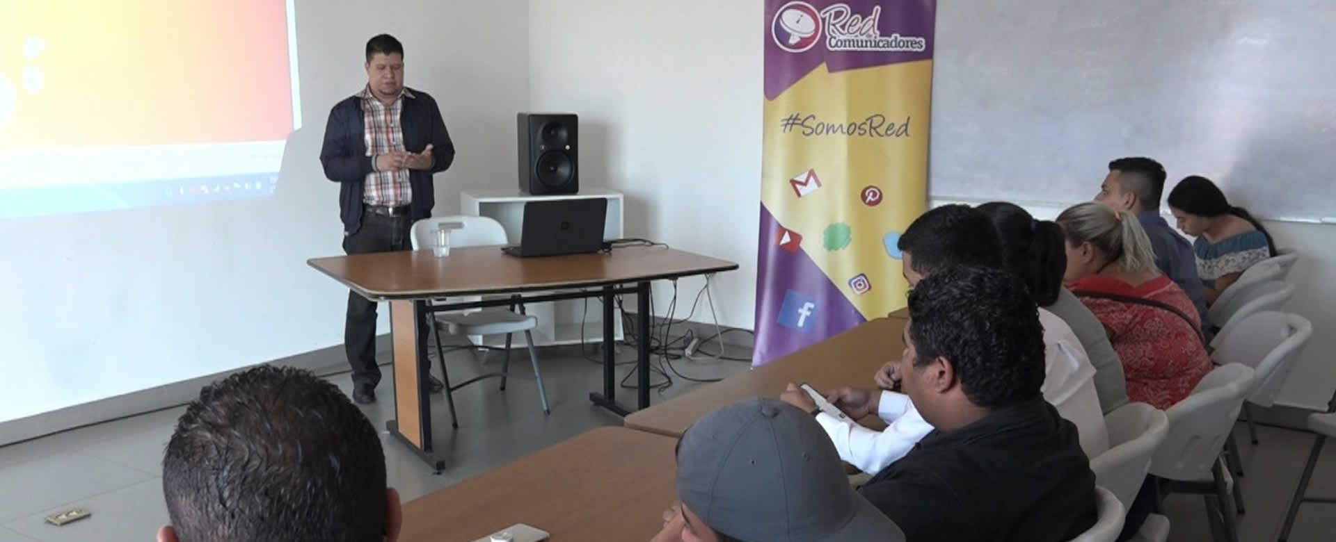 Red de Comunicadores realizan el I taller de grabación en podcast