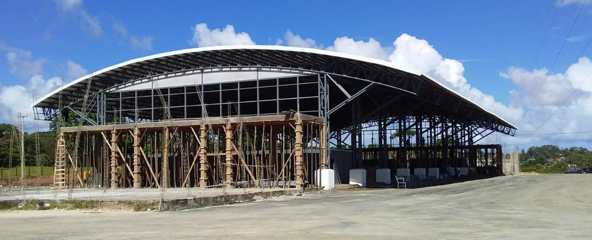 Terminal de buses está a punto de finalizar para las familias de Bluefields