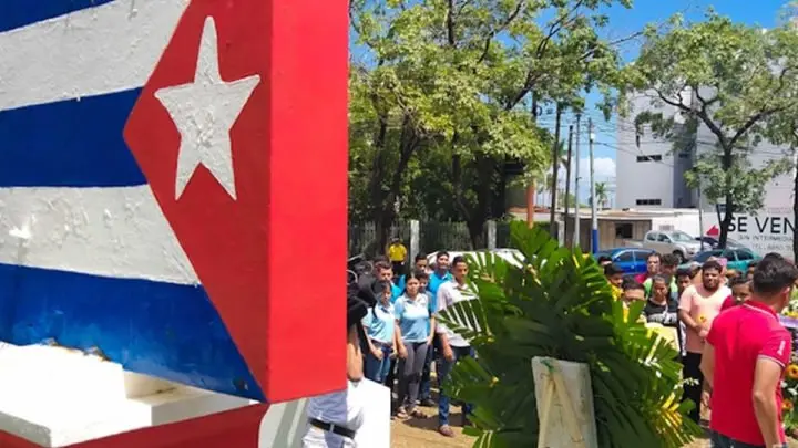 UNEN homenaje comandante Che Guevara