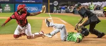 Aprobado: Jesús López a los Tigres y Randy Pondler al Bóer