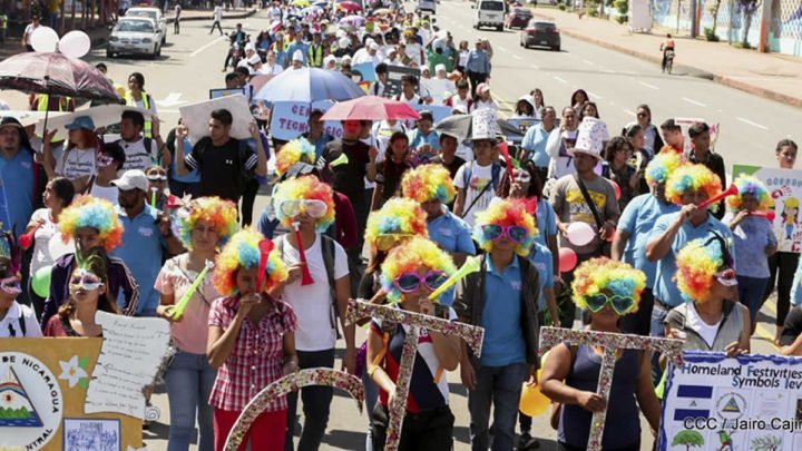 carnaval caminata derechos niñez 