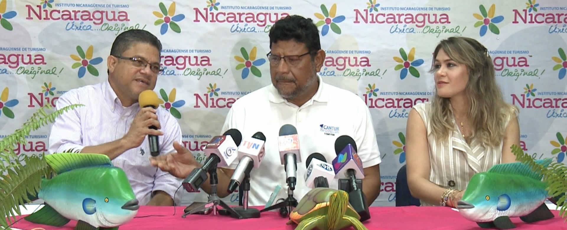 Emprendedores listos para otra edición del Carnaval Acuático en Río San Juan