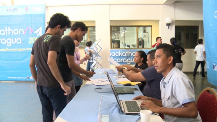 jóvenes país ideathon regional