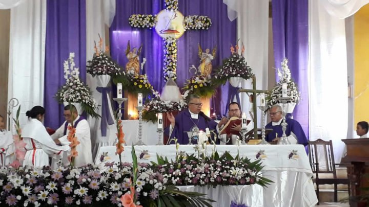 misa víctimas volcán casita