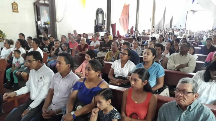misa víctimas volcán casita