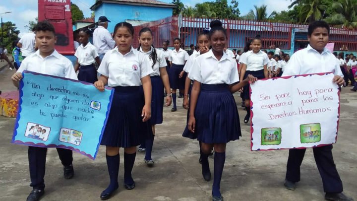 niñez Bluefields carnaval derechos