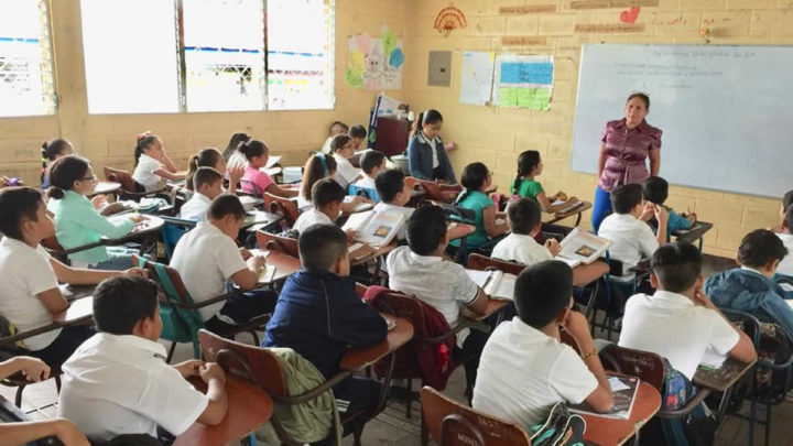 padres matrícula colegio clementina