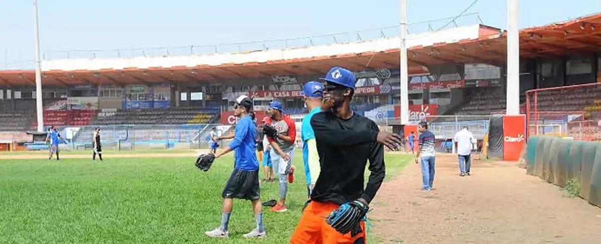 Tigres y gigantes inician sus entrenamientos para la LBPN