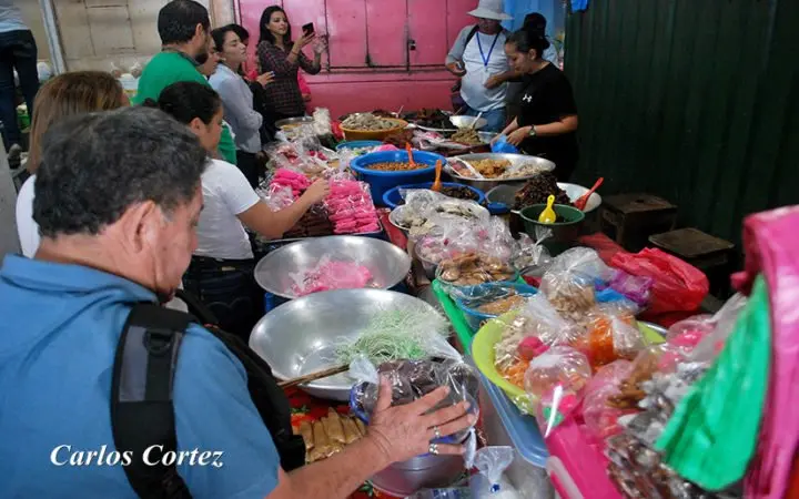 Comerciantes del Roberto Huembes ansiosos por la llegada del aguinaldo