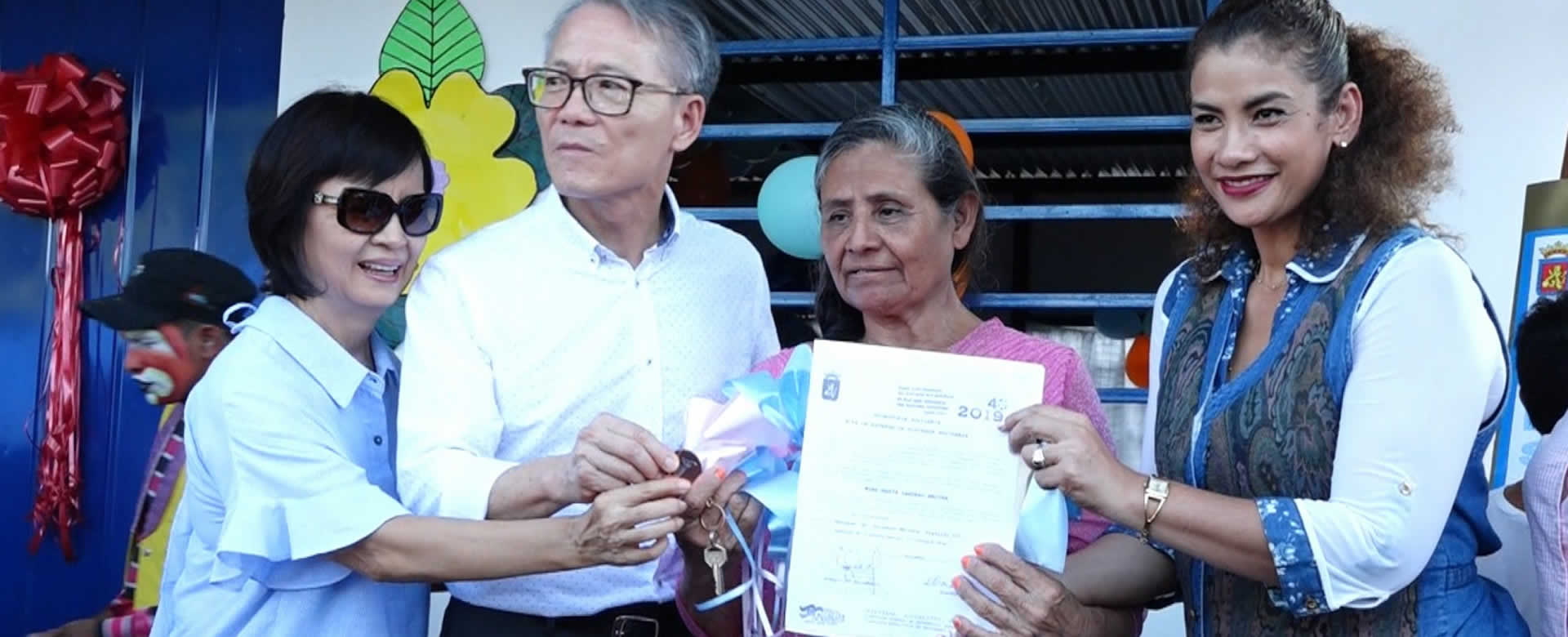 Comuna capitalina y Taiwán entregan vivienda en el distrito VII, Managua