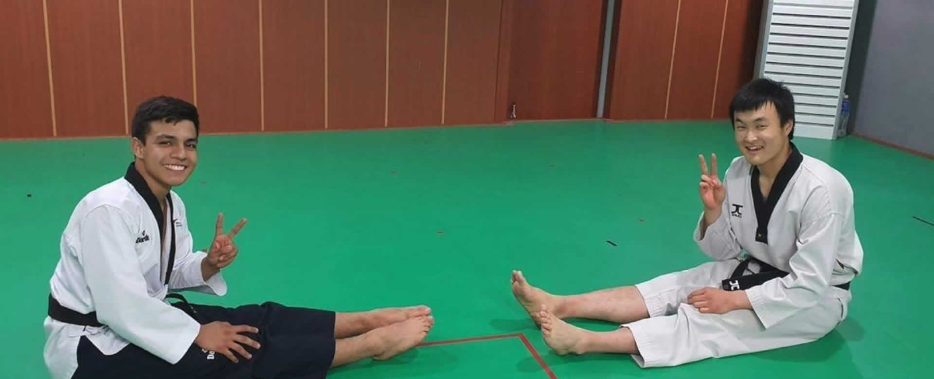 Elián Ortega mejora sus técnicas de Taekwondo en Corea del Sur