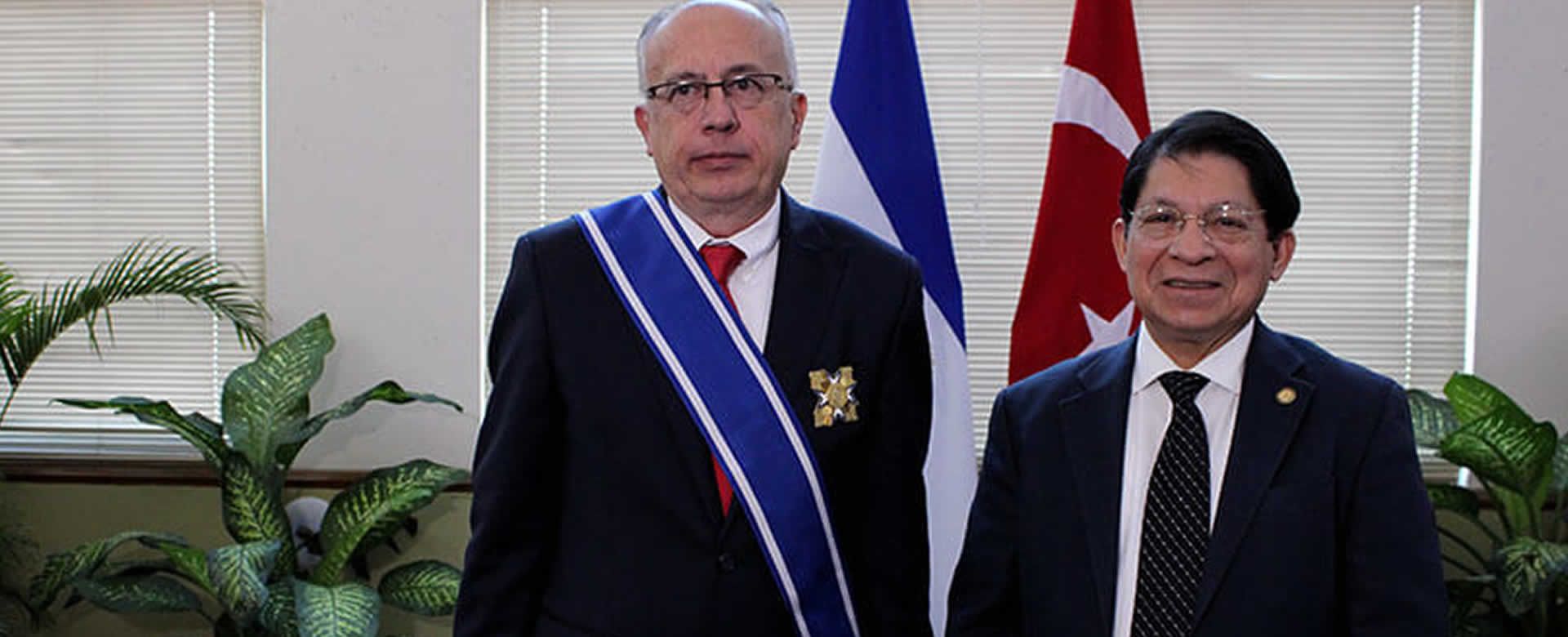 Embajador de Turquía en Nicaragua recibe orden José de Marcoleta