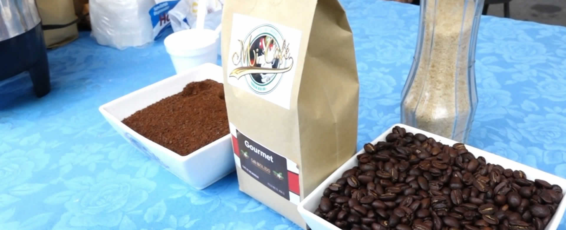 Familias de Estelí se deleitan en la Feria Regional del Café