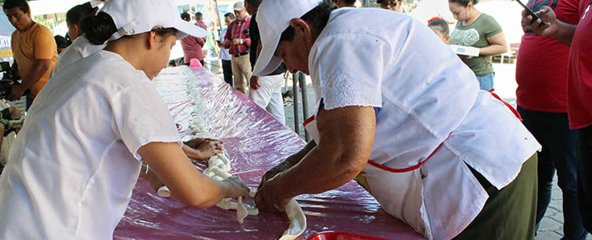 La Paz Centro realiza el quesillo más grande de Nicaragua