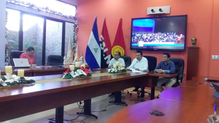 Ministerio de Educación anuncia entrega de bono a bachilleres 