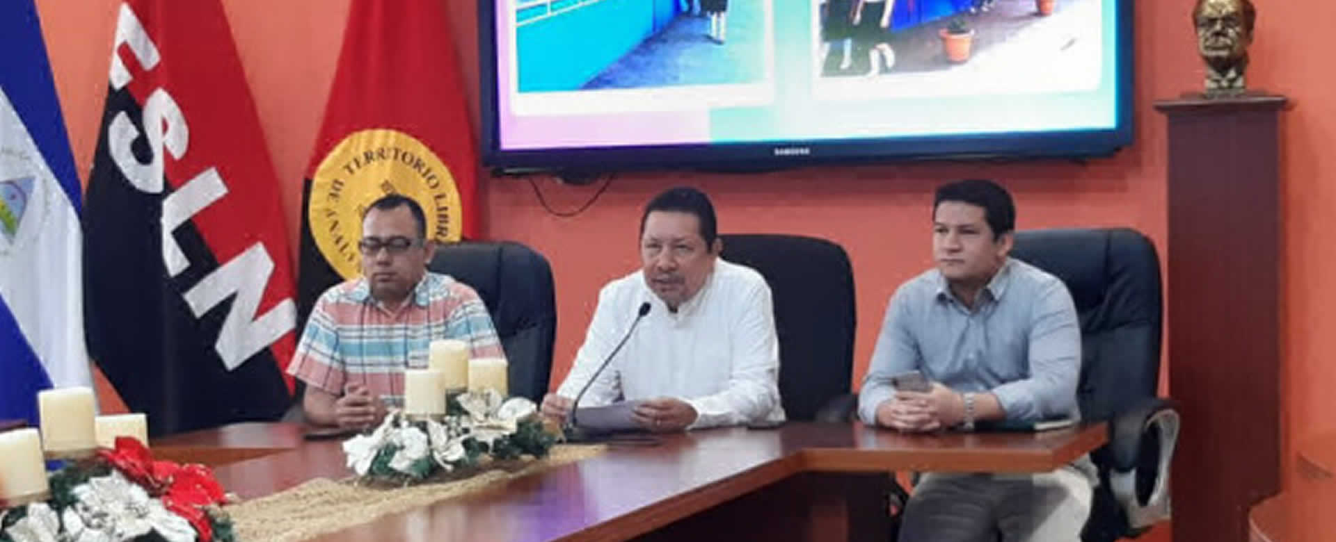Más de 20 centros educativos del país recibirán herramientas tecnológicas