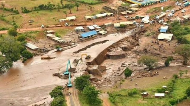 Más de 50 personas mueren por el deslizamiento de tierra en Kenia