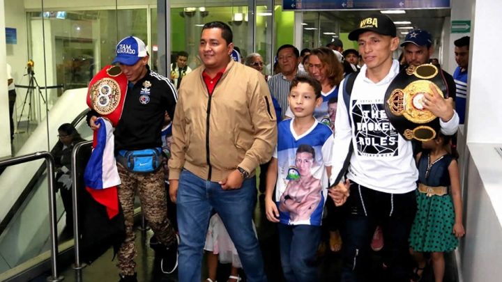Nicaragüenses reciben a René “El Gemelo” Campeón Mundial de la AMB