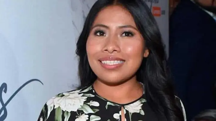 Yalitza Aparicio tiene prohibido hablar de su nuevo romance