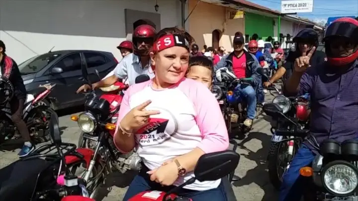 Jinoteganos caminaron por defender la paz y los derechos de todos