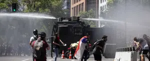 Protestas contra Piñera llegan a las zonas más pudientes de Chile